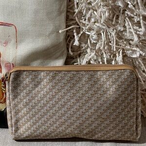 ⭐️COA⭐️DiOR RaRe Vintage Monogram Clutch/Pouch in Beautiful Condition💯AuThEnTiC